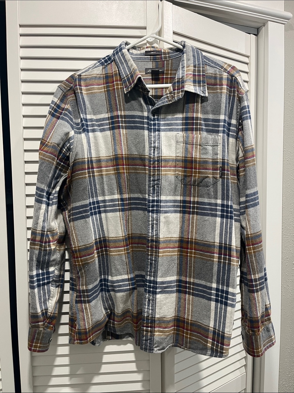 Eddie Bauer Gray, Blue & Brown Plaid Button-Down Shirt